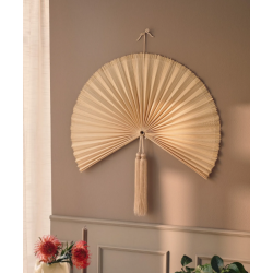 Eventail de décoration au mur