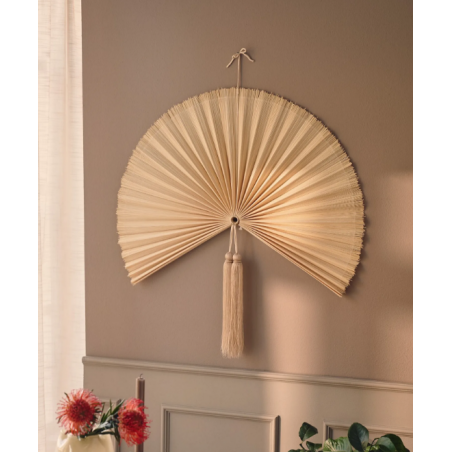Eventail de décoration au mur
