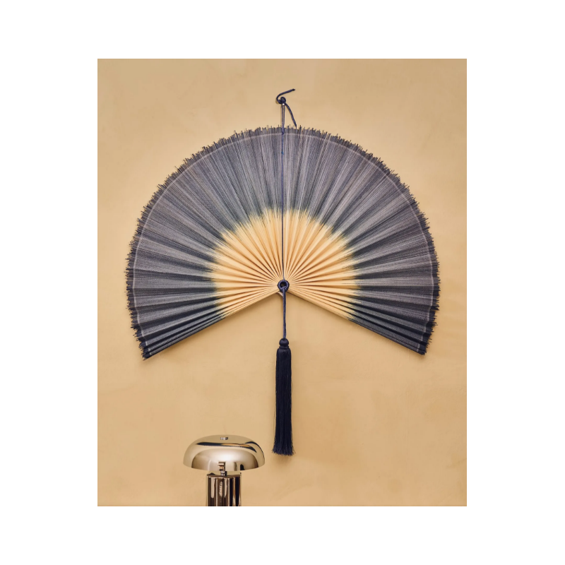 Eventail de décoration au mur
